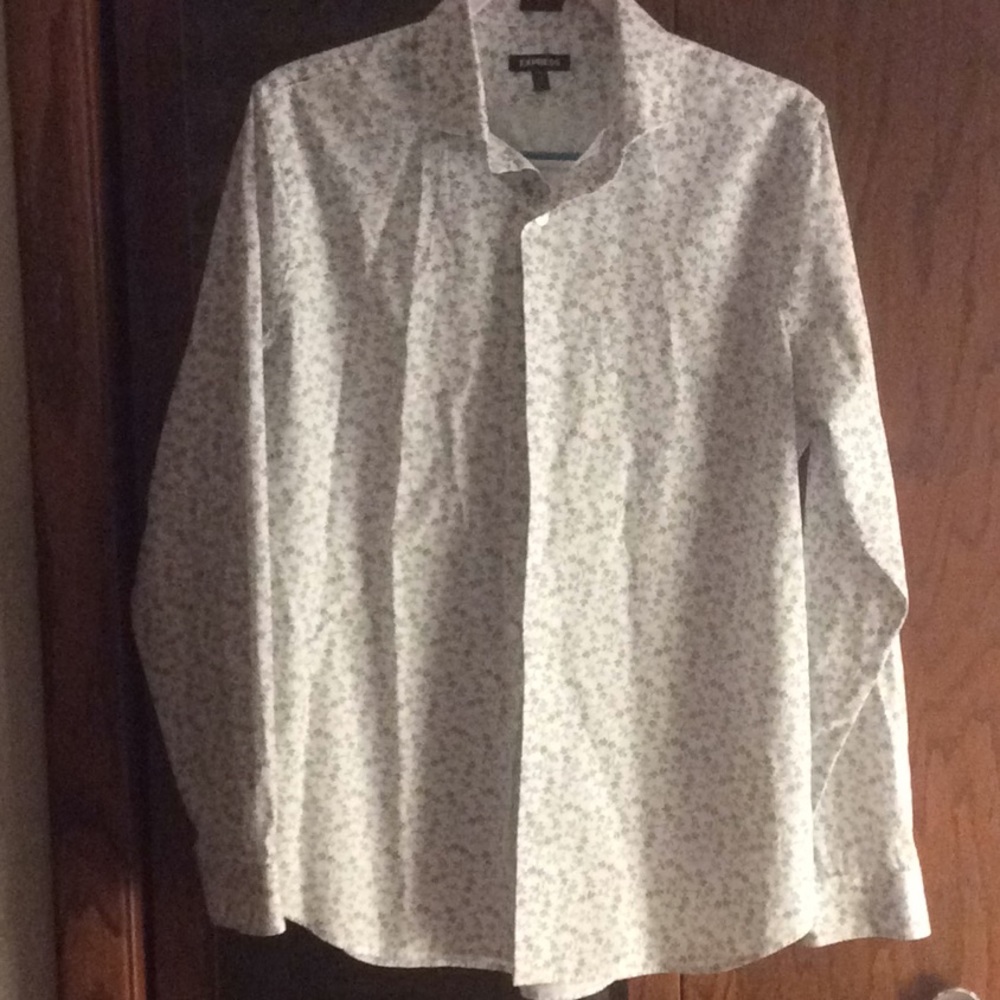 Men’s dress shirt